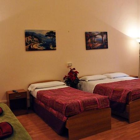 Angela Roma Guest House Екстериор снимка