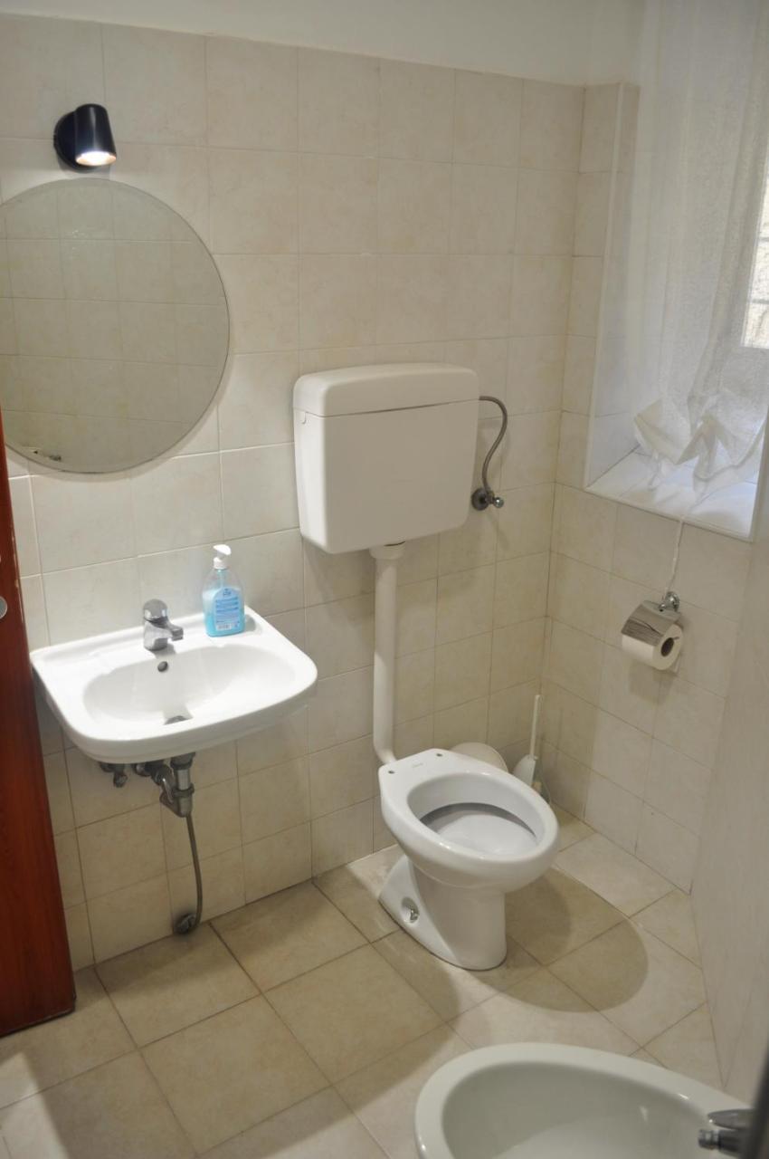 Angela Roma Guest House Екстериор снимка